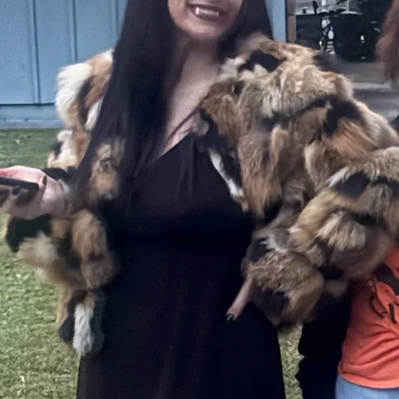 The Jetset Diaries Elegant short calico genuine fox patchwork fur & leather coat - Picture 5 of 16